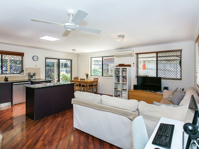 Photo - 8 Acoma Terrace, Mudgeeraba QLD 4213 - Image 11