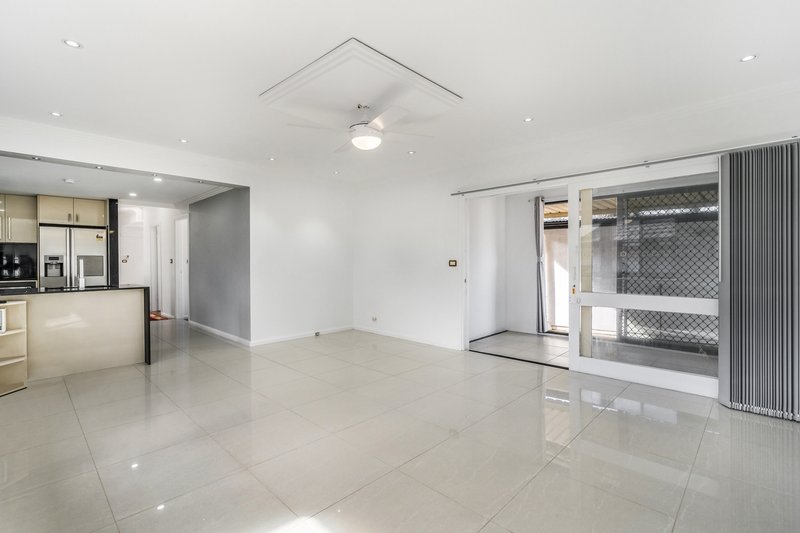 Photo - 8 Adaminaby Street, Heckenberg NSW 2168 - Image 9