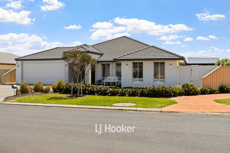 Photo - 8 Adeline Drive, Millbridge WA 6232 - Image 2