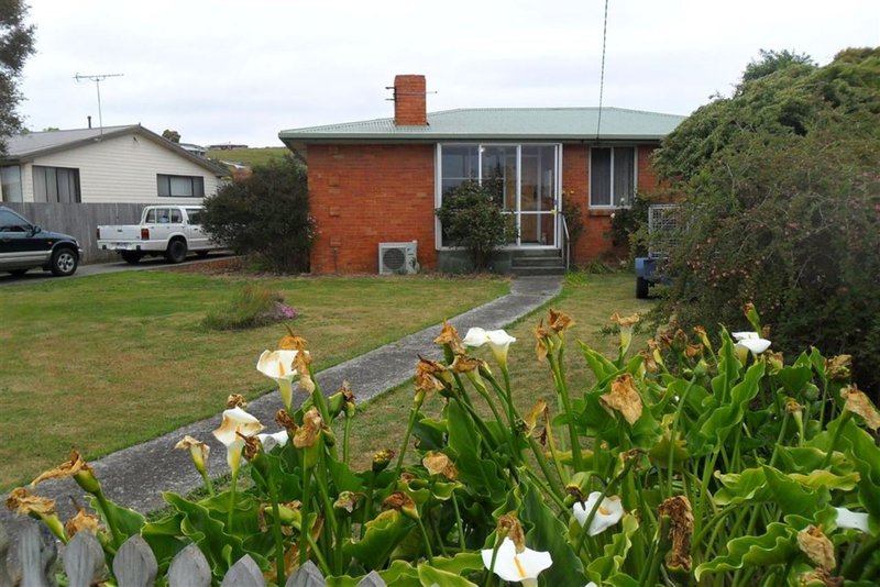 8 Adina Place, East Devonport TAS 7310