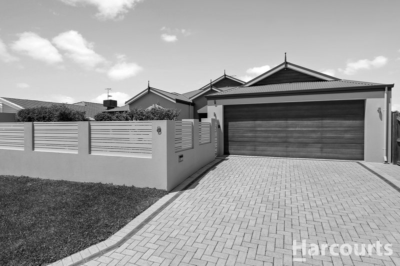 8 Adriana Way, Halls Head WA 6210