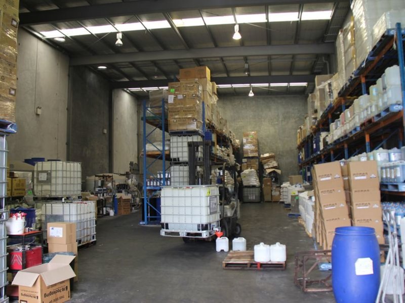 Photo - 8 Aero Road, Ingleburn NSW 2565 - Image 5