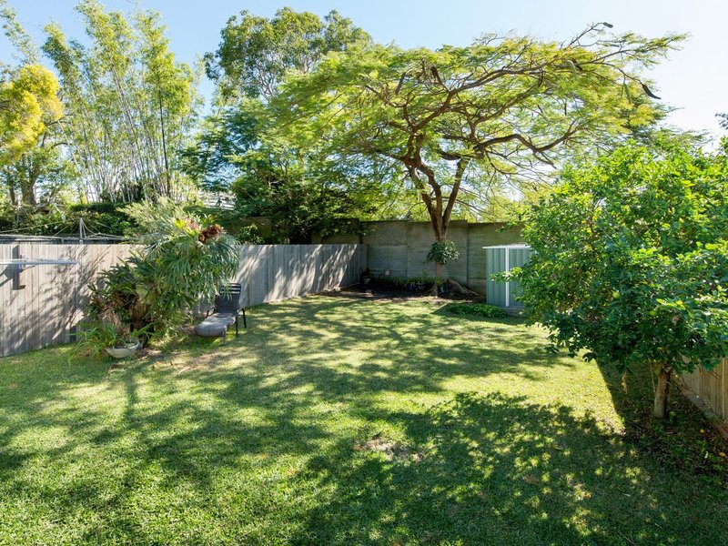 Photo - 8 Aeroplane Street, Cannon Hill QLD 4170 - Image 15