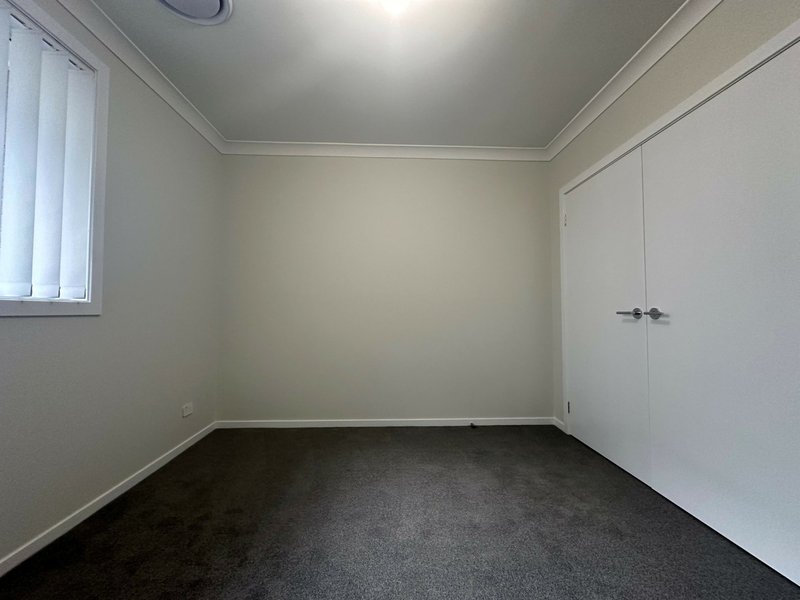 Photo - 8 Agnes Place, Thirlmere NSW 2572 - Image 8