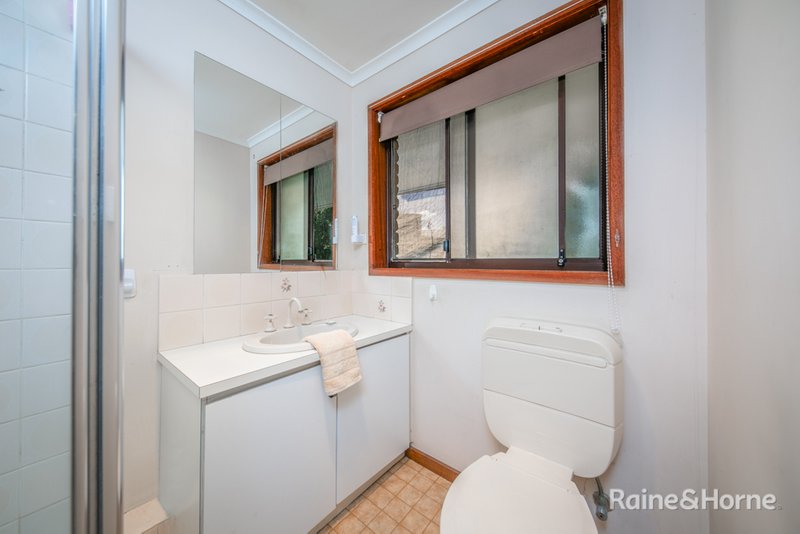 Photo - 8 Ainsdale Court, Sunbury VIC 3429 - Image 10