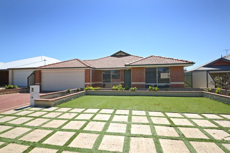 8 Airlie Chase, Clarkson WA 6030