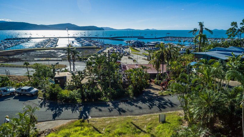 8 Airlie Crescent, Airlie Beach QLD 4802