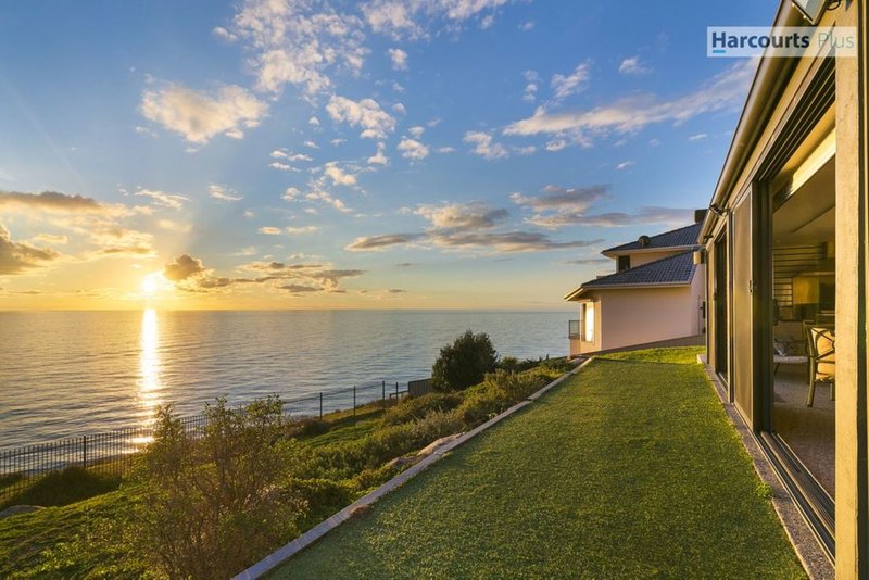 Photo - 8 Albatross Walk, Hallett Cove SA 5158 - Image 12