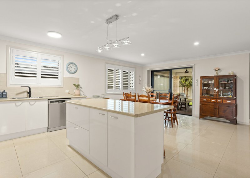 Photo - 8 Albatross Way, Old Bar NSW 2430 - Image 2