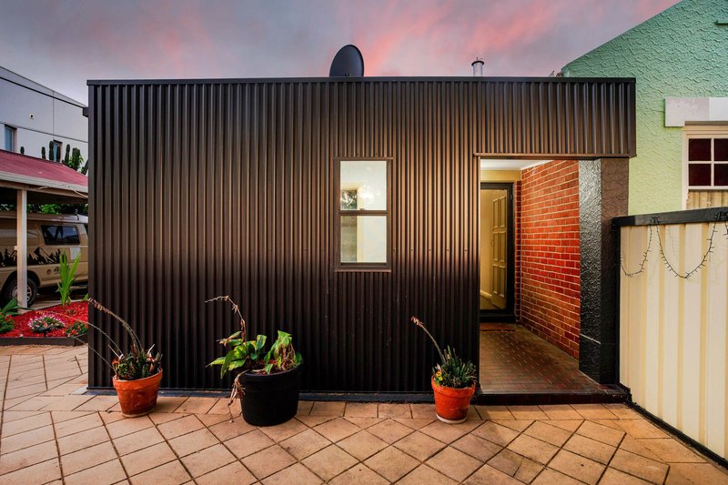 Photo - 8 Albert Street, Thebarton SA 5031 - Image 2