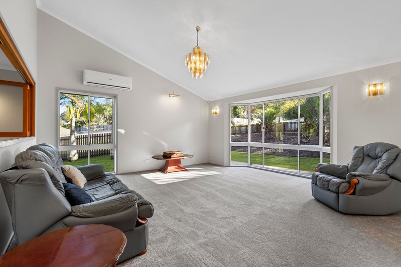 Photo - 8 Albin Court, Rochedale South QLD 4123 - Image 3