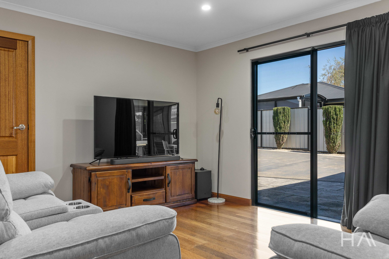 8 Alison Court, Westbury, TAS 7303 - Image 10