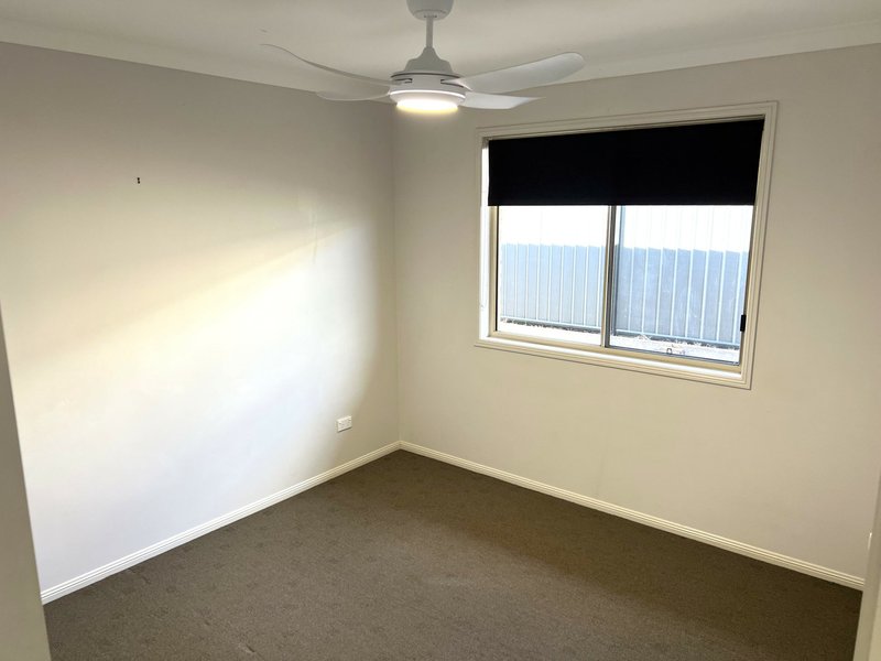 Photo - 8 Allan Place, Kingaroy QLD 4610 - Image 11
