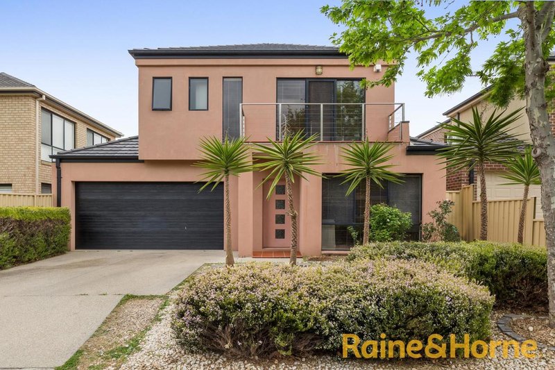 8 Alma Lane, Caroline Springs VIC 3023