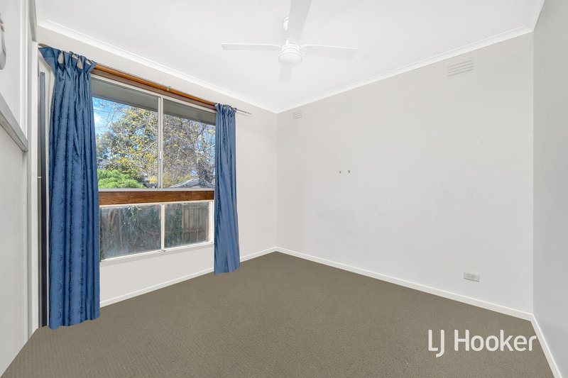 Photo - 8 Alma Road, Hampton Park VIC 3976 - Image 11