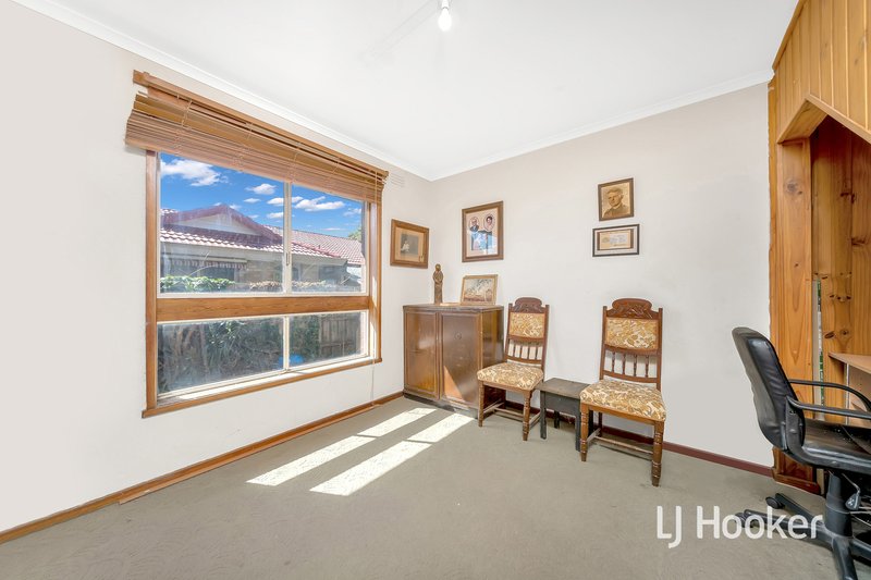 Photo - 8 Alma Road, Hampton Park VIC 3976 - Image 13