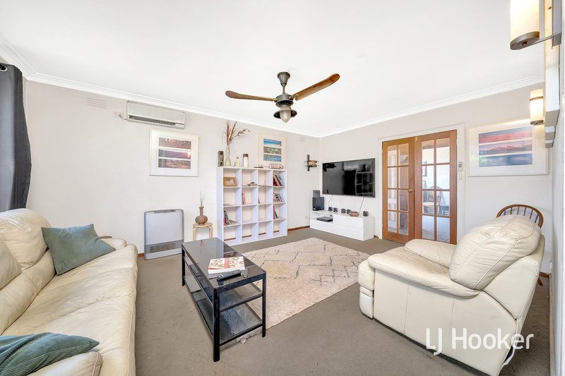 Photo - 8 Alma Road, Hampton Park VIC 3976 - Image 15