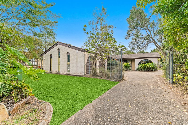 Photo - 8 Alrak Avenue, Browns Plains QLD 4118 - Image 3
