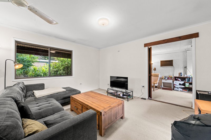 Photo - 8 Alrak Avenue, Browns Plains QLD 4118 - Image 5