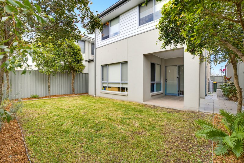Photo - 8 Amber Place, Palmview QLD 4553 - Image 4