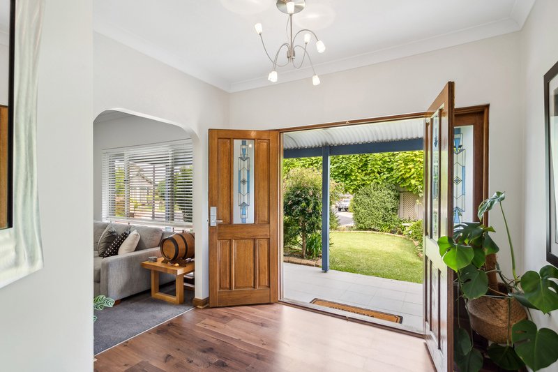 Photo - 8 Amelio Walk, Flagstaff Hill SA 5159 - Image 4