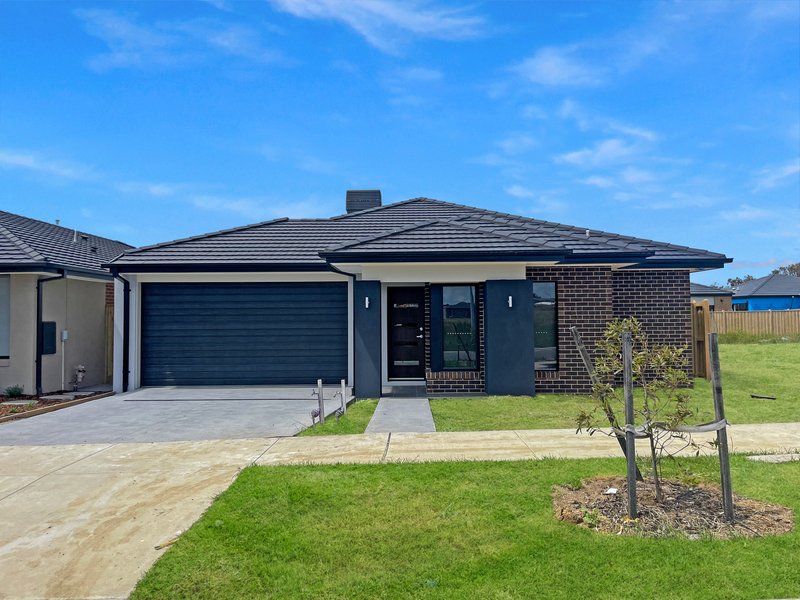 8 Amphitrite Way, Armstrong Creek VIC 3217