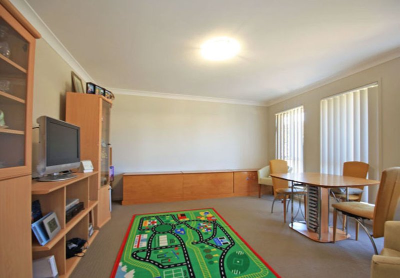 Photo - 8 Anastasia Court, Caboolture QLD 4510 - Image 7