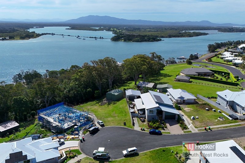 Photo - 8 Anchorage Place, South West Rocks NSW 2431 - Image 4