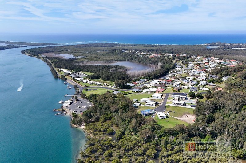 Photo - 8 Anchorage Place, South West Rocks NSW 2431 - Image 12