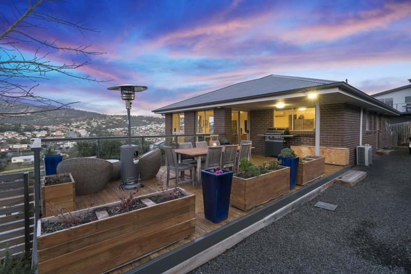 Photo - 8 Andreas Place, Geilston Bay TAS 7015 - Image 4