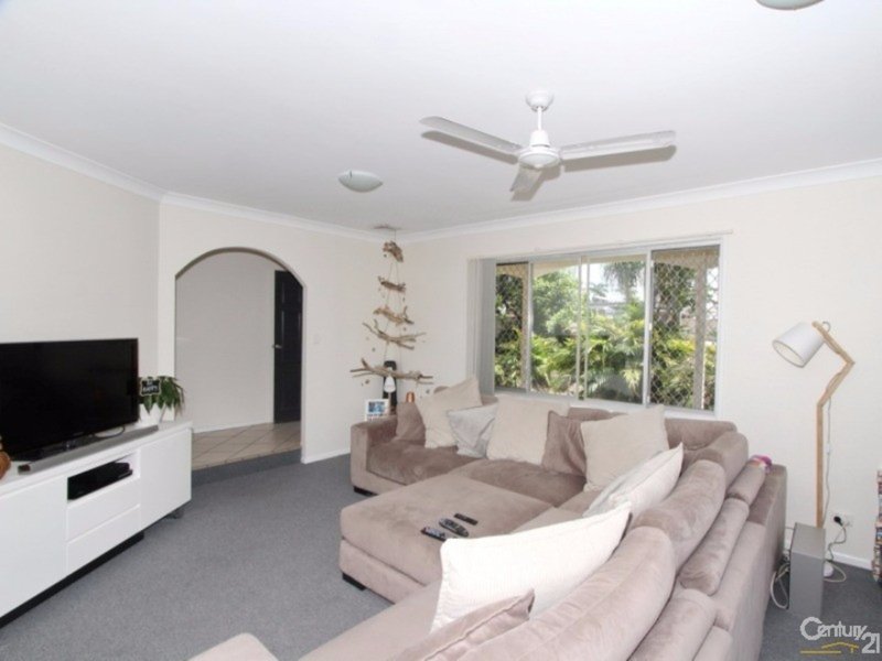 Photo - 8 Anne Court, Maroochydore QLD 4558 - Image 6