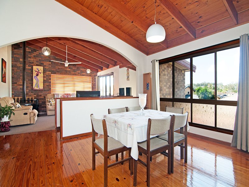 Photo - 8 Ardcarn Street, Bracken Ridge QLD 4017 - Image 5