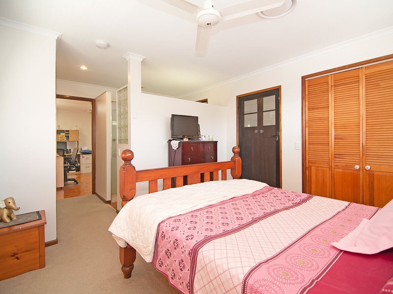 Photo - 8 Ardcarn Street, Bracken Ridge QLD 4017 - Image 11