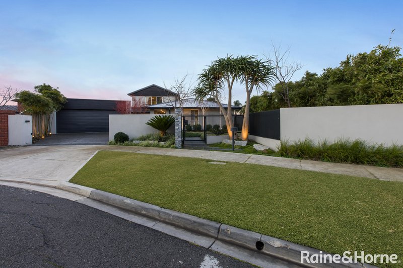 8 Ariel Court, Keilor Downs VIC 3038