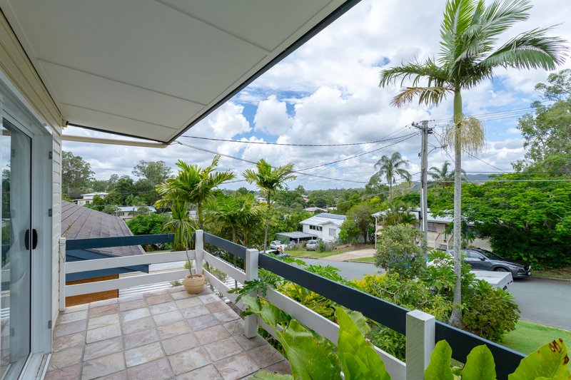 Photo - 8 Arilpa Crescent, Ferny Hills QLD 4055 - Image 4