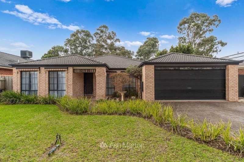 8 Arlene Drive, Skye VIC 3977