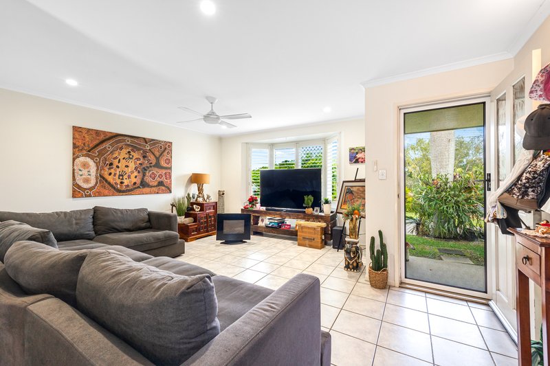 Photo - 8 Armour Place, Bli Bli QLD 4560 - Image 4