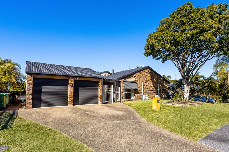 Photo - 8 Armstrong Way, Highland Park QLD 4211 - Image 1