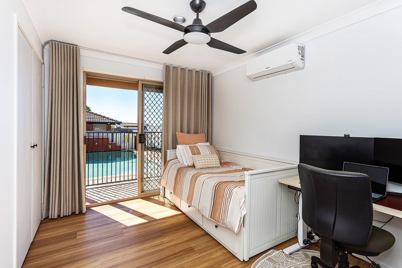 Photo - 8 Armstrong Way, Highland Park QLD 4211 - Image 15
