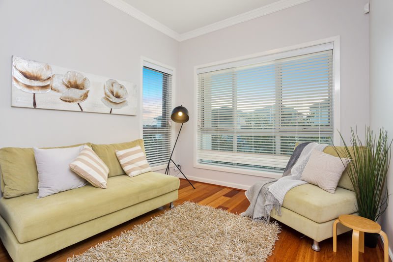 Photo - 8 Arnika Court, Glenwood NSW 2768 - Image 3