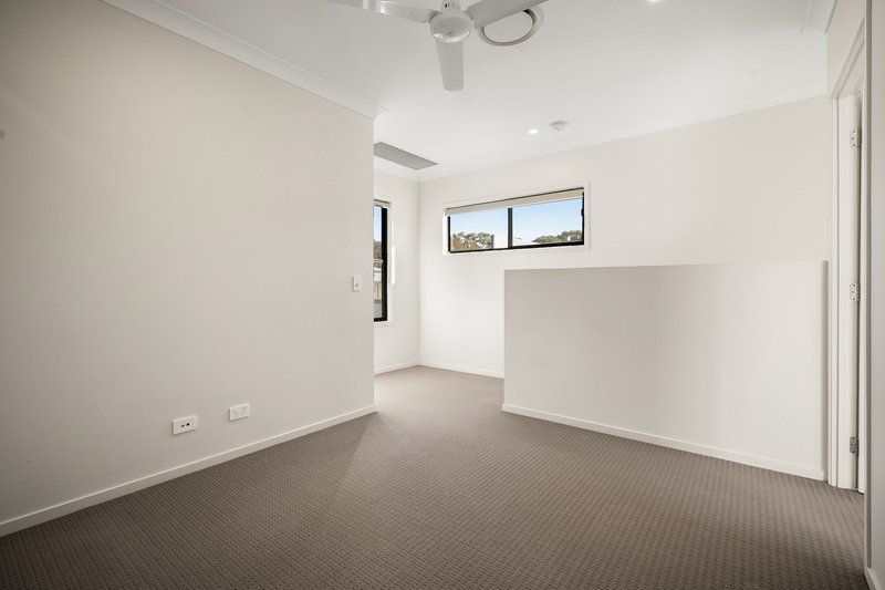 Photo - 8 Arrosa Street, Calamvale QLD 4116 - Image 13