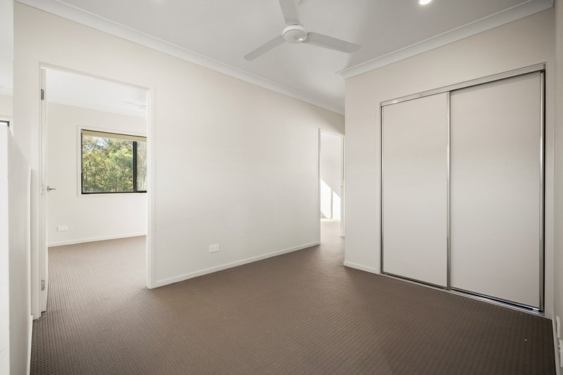 Photo - 8 Arrosa Street, Calamvale QLD 4116 - Image 21