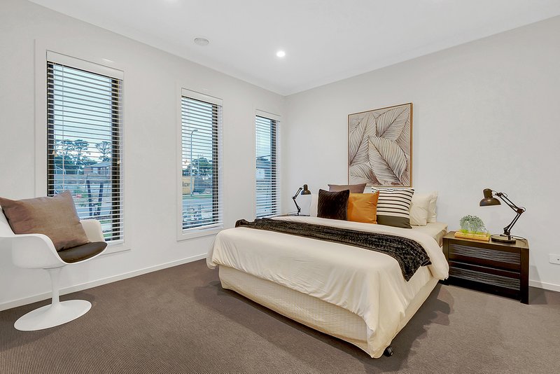 Photo - 8 Artful Street, Donnybrook VIC 3064 - Image 13