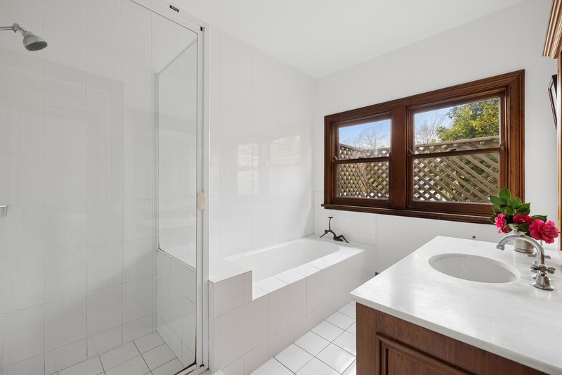 Photo - 8 Arthur Street, Baulkham Hills NSW 2153 - Image 4