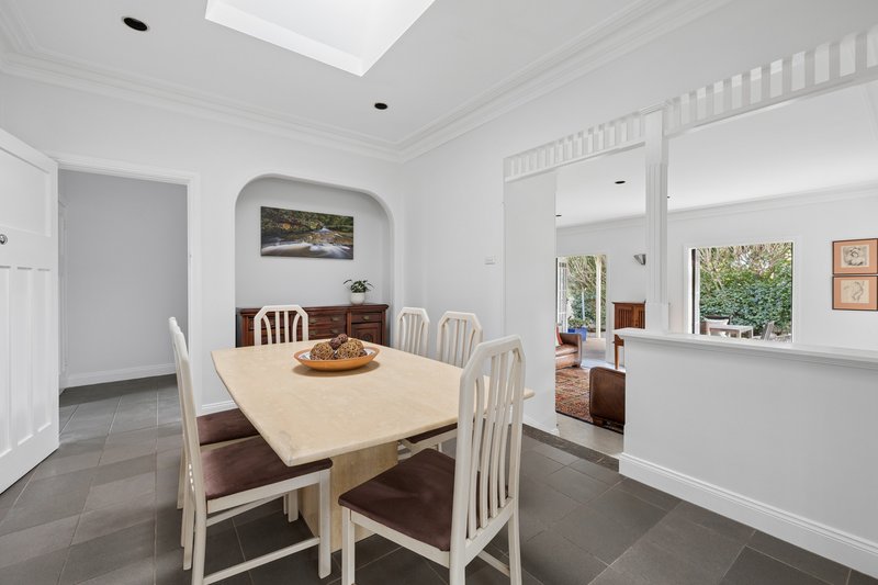 Photo - 8 Arthur Street, Baulkham Hills NSW 2153 - Image 6