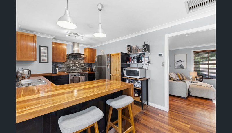 Photo - 8 Arunta Drive, Salisbury Heights SA 5109 - Image 6