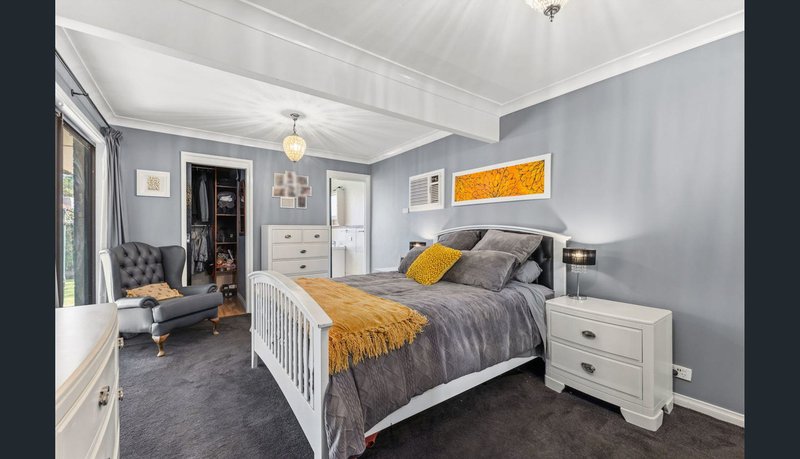 Photo - 8 Arunta Drive, Salisbury Heights SA 5109 - Image 9