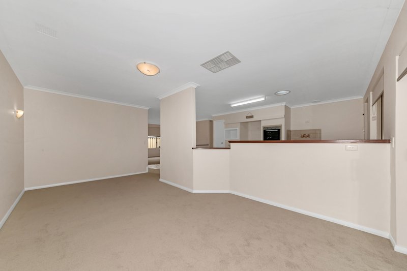 Photo - 8 Arunta Place, Rockingham WA 6168 - Image 21