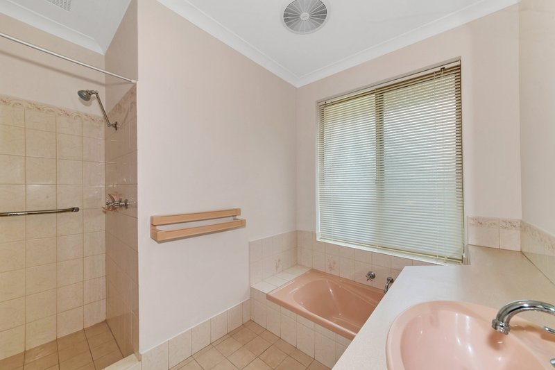 Photo - 8 Arunta Place, Rockingham WA 6168 - Image 24