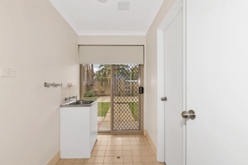 Photo - 8 Arunta Place, Rockingham WA 6168 - Image 26